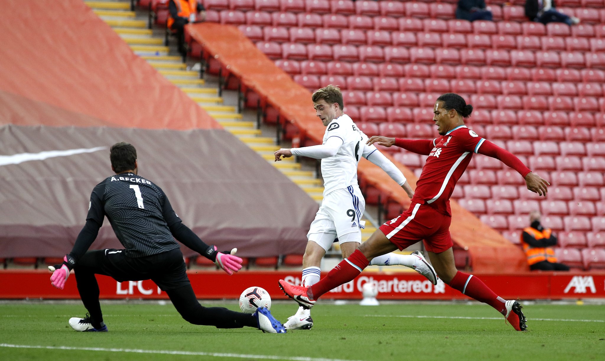 在全球足球 在全球足球